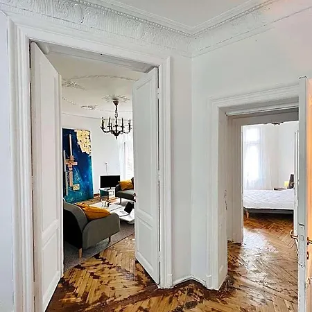 Sada Art Gallery Apartment